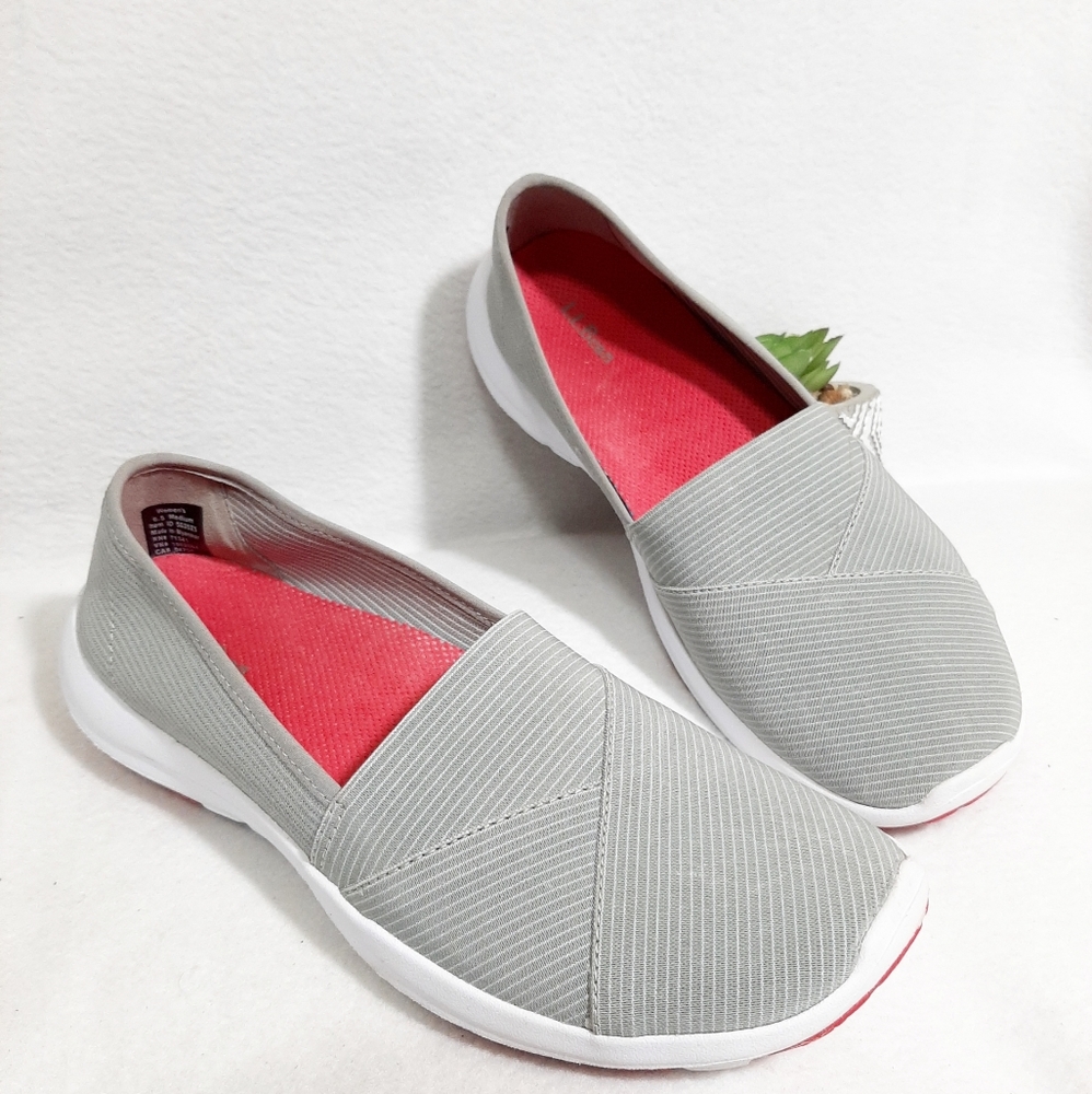 L.L.Bean Canvas Slip-On Casual Comfort Shoes 6.5 - Picture 8 of 8